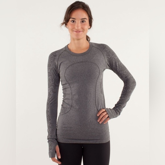 Lululemon Run: Swiftly Tech Long Sleeve Lace Design in Charcoal Gray Sz 4 - Picture 3 of 16